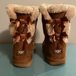 🎀UGG Satin Bow Boots
